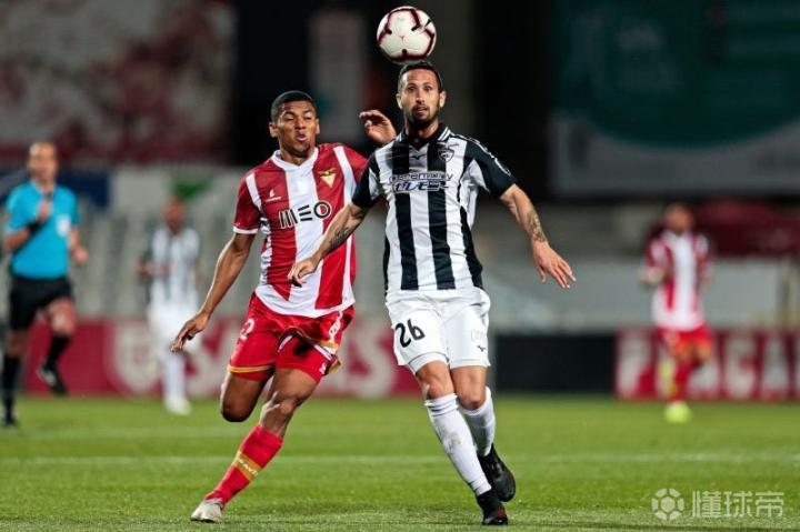 中国队力克葡萄牙队,波尔统治全场 中国队力克葡萄牙队,波尔统治全场