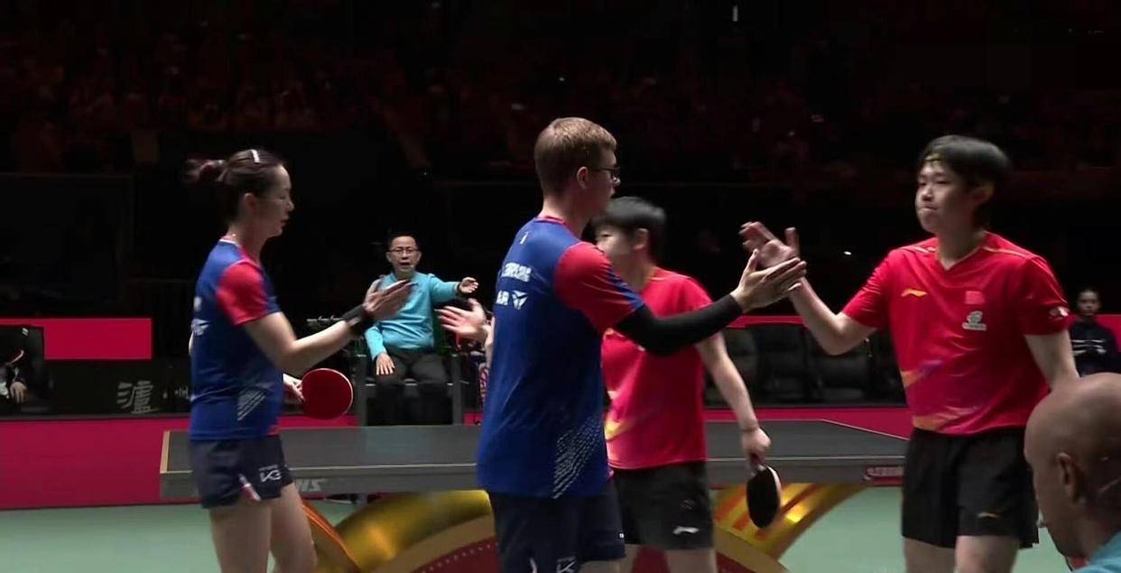 法国队轻取印度队，陈雨菲带队取胜